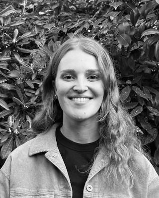 Photo of Leah Cantor, Licensed Mental Health Counselor Associate, LMHCA, MEd