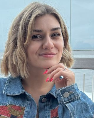 Photo of Iryna Khmelevska, Associate Professional Clinical Counselor, MA, APCC