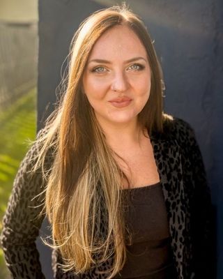 Photo of Jen Smaltz, Clinical Social Work/Therapist, LSW