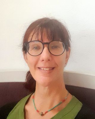 Photo of Sarah Featherstone - Sarah Featherstone - Breathe and Be Therapy, Psychotherapist, MA, UKCP Trainee