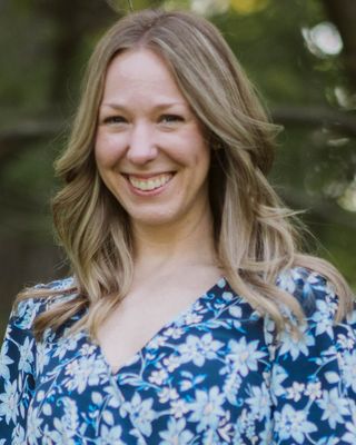 Photo of Dr. Lisa Vroman Stokes, Psychologist, PhD