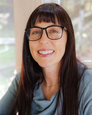 Photo of Leah Fox, Clinical Social Work/Therapist, LCSW