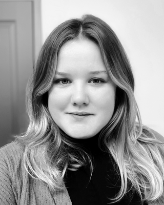 Photo of Julia Beers, Registered Social Worker, MSW, RSW