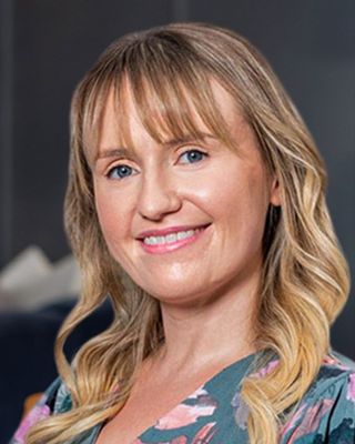 Photo of Dr. Kyra Munzenmaier, Psychiatrist, MD