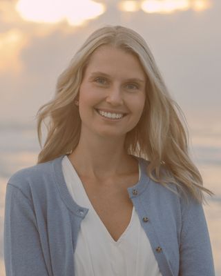 Photo of Emily McFarland, Clinical Social Work/Therapist, LCSW