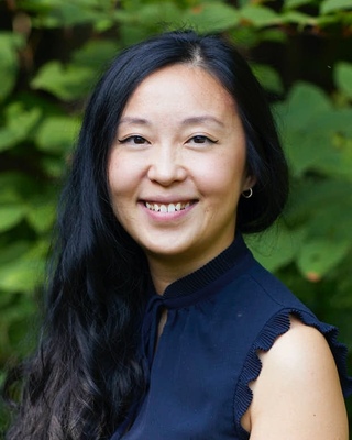 Photo of Lisa Y. Wang, Psychiatrist