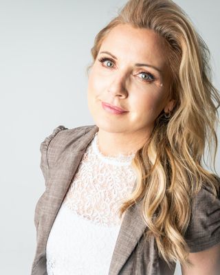 Photo of Dr. Tassel Faith Shanebrook, Marriage & Family Therapist, PhD