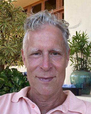 Photo of Dr. Henry Jacobson, Registered Psychological Associate, PsyD