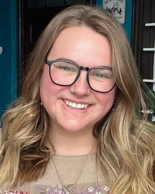 Photo of Jenni-Lynn Fuoco, Clinical Social Work/Therapist, LICSW