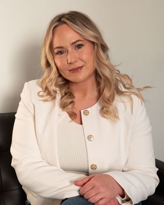 Photo of Jennifer Grindon, Registered Psychotherapist, MEd