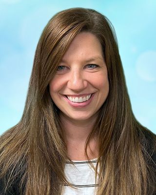 Photo of Kristin Mains, Clinical Social Work/Therapist, LICSW