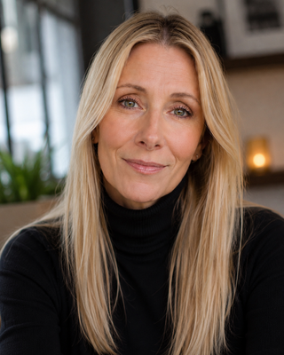Photo of Suzz Sandalwood, Registered Social Worker, RSW, MSW