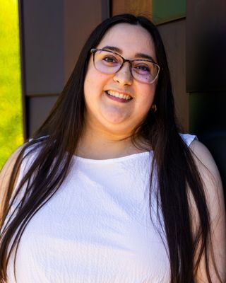 Photo of Elyse Allen, Pre-Licensed Professional