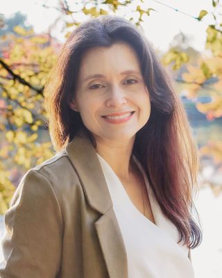 Photo of Melissa Tully - Melissa Tully, EMDR & somatic therapist, Virginia, Licensed Professional Counselor, MEd, LPC