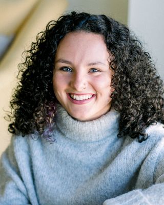 Photo of Elizabeth Resto, MA, LPC, Counselor