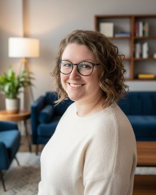 Photo of Kelly Hall, Clinical Social Work/Therapist, LCSW