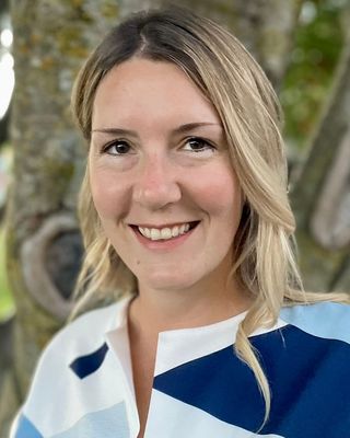 Photo of Kate Roberts, Registered Social Worker, RSW