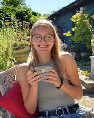 Photo of Ashleigh Torrance, Psychotherapist, MSc, MBABCP