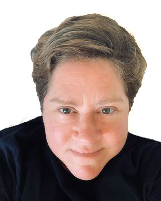 Photo of Tara Field, Registered Psychotherapist, MA, RP, RCC, RCT