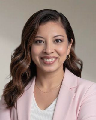 Photo of Tessa Derecho, Psychiatric Nurse Practitioner, PMHNP, BC