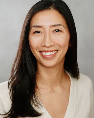 Photo of Dr. Karen Wong, Psychologist, PhD, CPsych