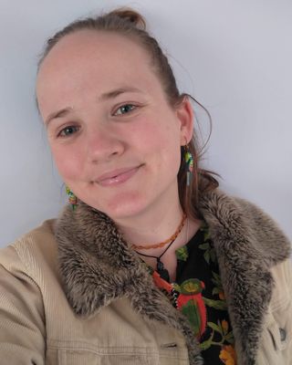 Photo of Em Millar, Counsellor in Queensland