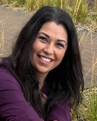 Photo of Lori Santa Maria, Pre-Licensed Professional