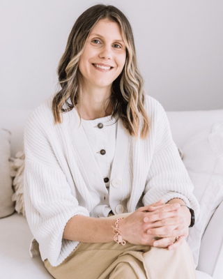 Photo of Sany Pearson - Little Turtle Clinical Psychology, Psychologist, MPsych, PsyBA - Clin. Psych