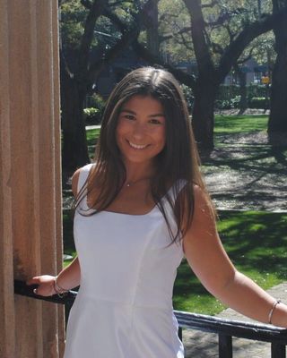 Photo of Anna Saracino, Pre-Licensed Professional