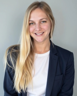 Photo of Jennifer Warren, Clinical Social Work/Therapist, LCSW