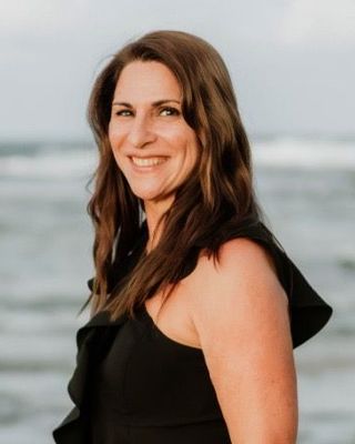 Photo of Gloria Martins, Counsellor, MA, ACA-L2
