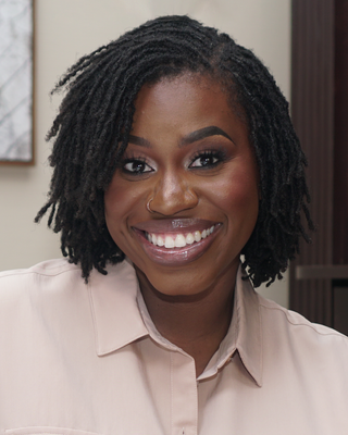 Photo of Bianca Meant, Clinical Social Work/Therapist, LICSW