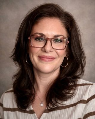Photo of Lian King, Clinical Social Work/Therapist, LISW