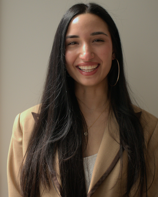 Photo of Shagoon Sharma, Registered Psychotherapist (Qualifying), MA