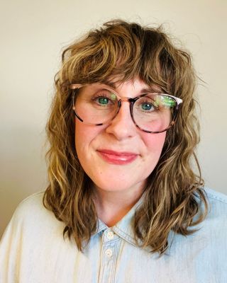 Photo of Erin Coffell | Relationship Therapy | Trauma Therapy | Grief Therapy, Registered Psychotherapist (Qualifying) in London, ON