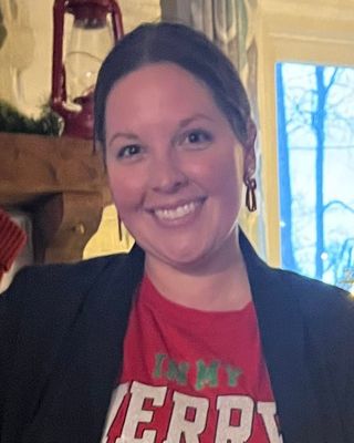 Photo of Sarah Russell, Marriage & Family Therapist, MA, LMFT/A, CTP