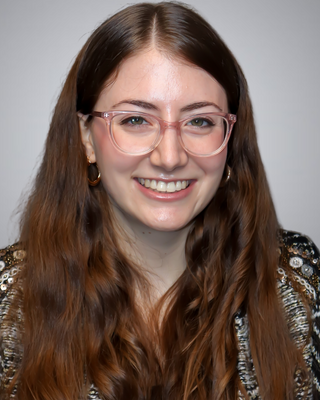 Photo of Shannon Bucciarelli, Psychiatric Nurse Practitioner, MSN, PMHNPBC, B-C