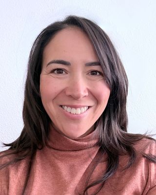 Photo of Joy Yang, Clinical Social Work/Therapist, LICSW