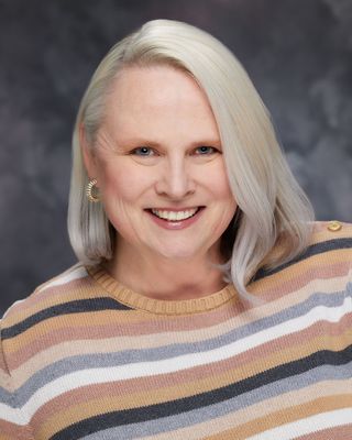 Photo of Linda Levinson, Licensed Professional Counselor, MS, LPCC