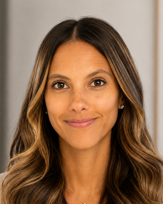 Photo of Dr. Chloe Ifrah, Psychologist, PhD