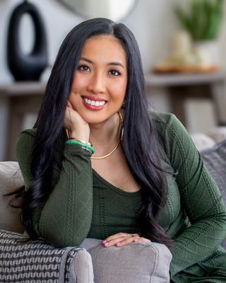 Photo of Dr. Vy Tran, Psychologist, PhD, EMDR