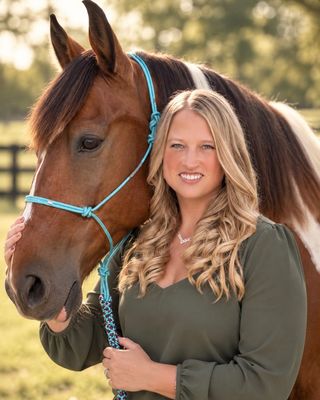 Photo of Skyler Nimmer, Social Worker, MSW, CSW
