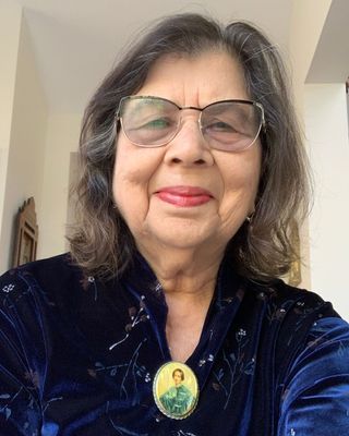 Photo of Shashi Jain, Psychologist in Somerset, NJ