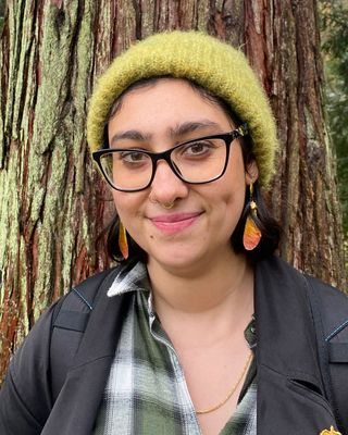 Photo of El Patel, Psychotherapist, UKCP Trainee