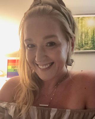 Photo of Lindsay Van Parys, Psychiatric Nurse Practitioner, MNSc, CPNP, PMHNP