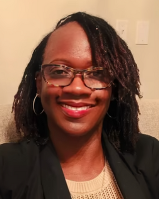 Photo of Tawanda McPhatter, Licensed Professional Counselor, LPC
