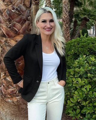 Photo of Melissa Danielson, Marriage & Family Therapist, MEd, MS, LMFT, EMDR