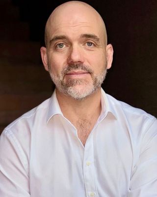 Photo of Ben Esch, Marriage & Family Therapist, LMFT