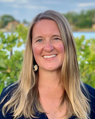 Photo of Natasha Schmitt-Robinson, Clinical Social Work/Therapist, LCSW