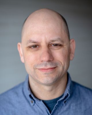 Photo of Phil Gratz, Marriage & Family Therapist in Oakland, CA